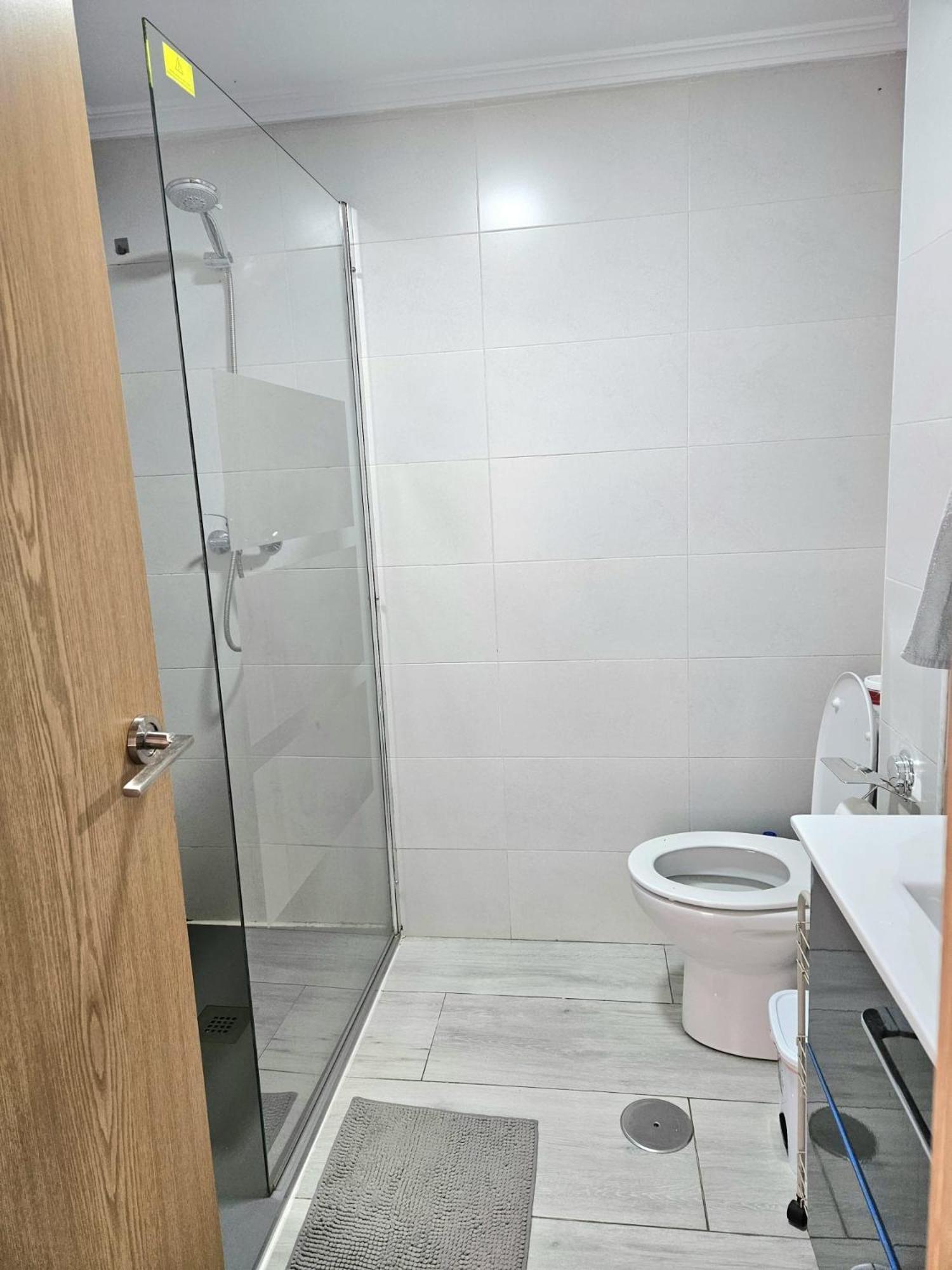 Hotel Habitación Privada a 15 min de la Playa/Piso Huelva Exterior foto